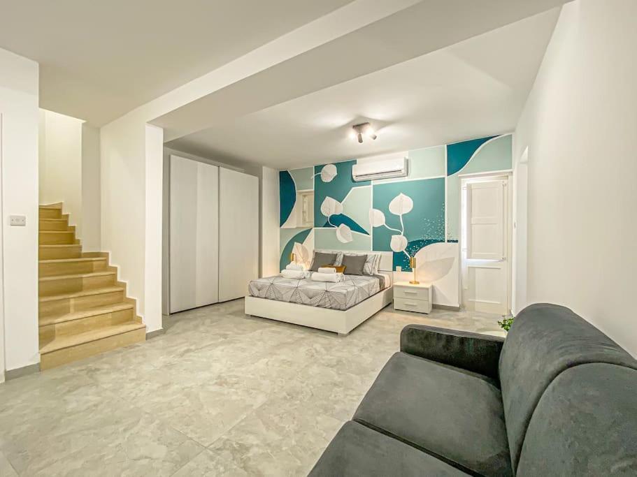 Designer Duplex Penthouse In Floriana Lägenhet Exteriör bild